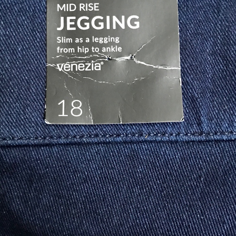 Mid Rise Jeans Jeggings - Picture 3 of 5
